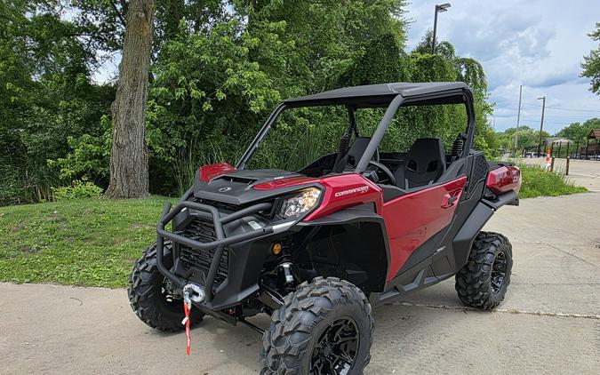 2026 Can-Am Commander XT 700