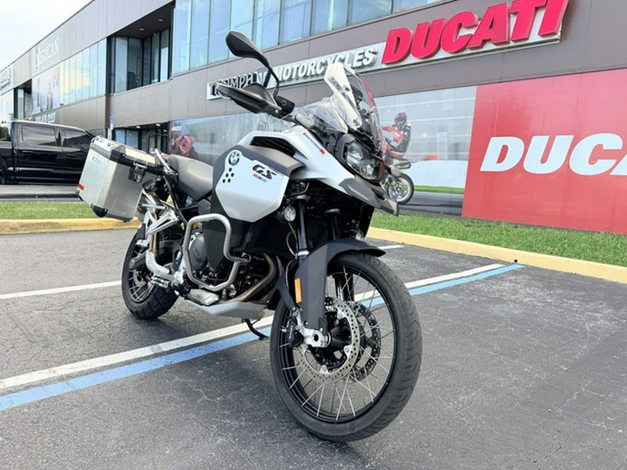 2024 BMW F 900 GS Adventure White Aluminum Metal Matte