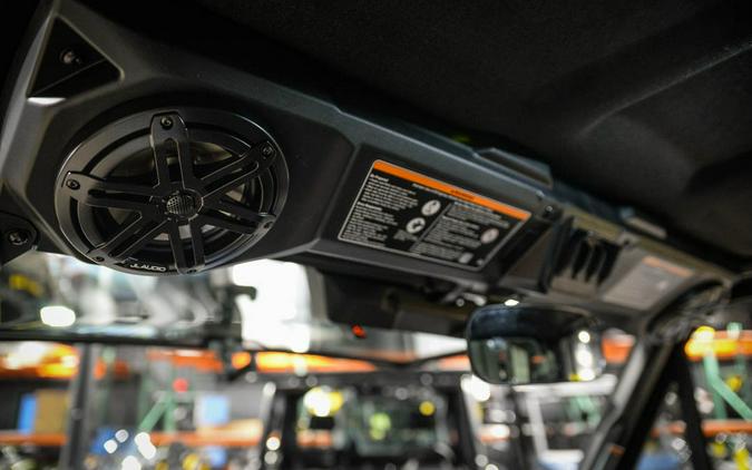 2026 Can-Am Defender Limited HD11