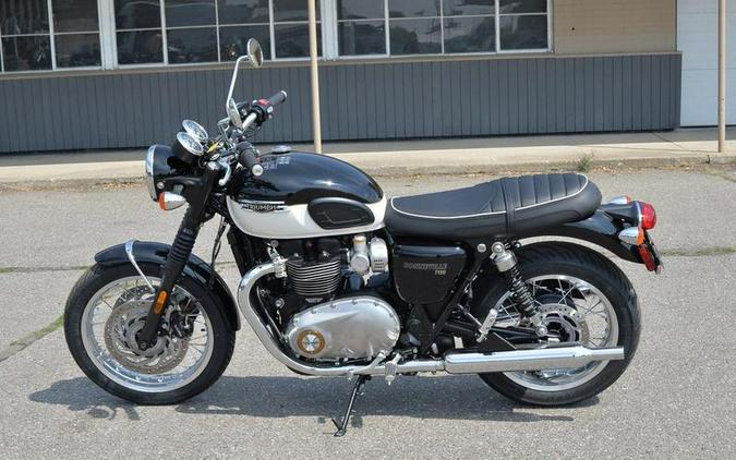 2024 Triumph Bonneville T120 Jet Black/Fusion White