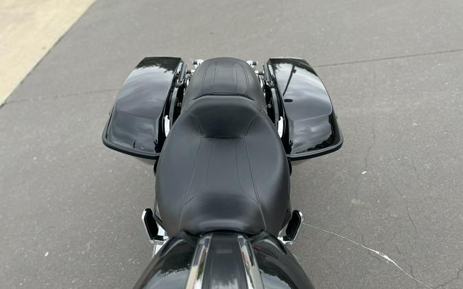 2022 Harley-Davidson® FLHXS Street Glide® Special Vivid Black 667849