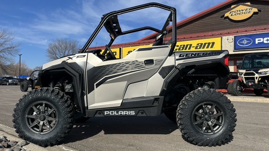 2024 Polaris GENERAL® XP 1000 Premium