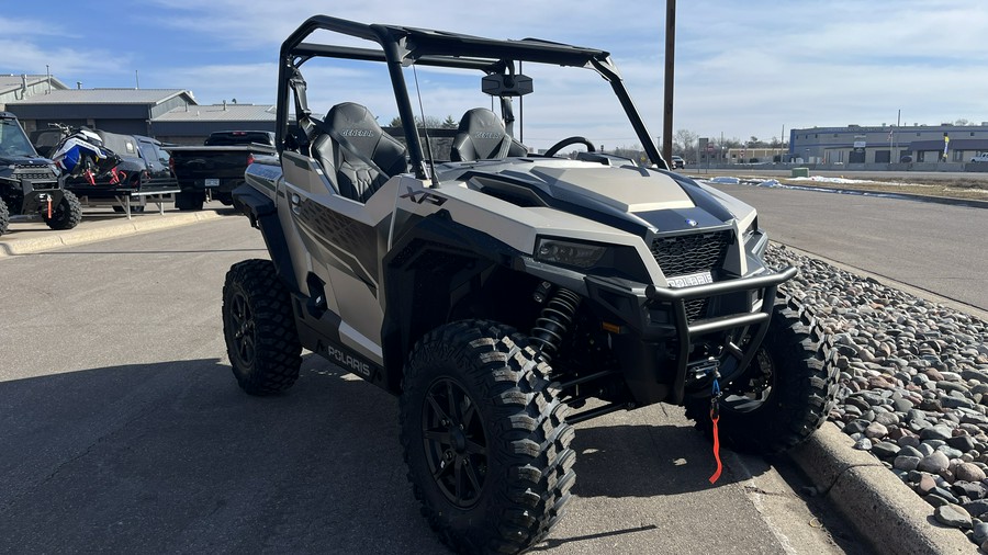 2024 Polaris GENERAL® XP 1000 Premium