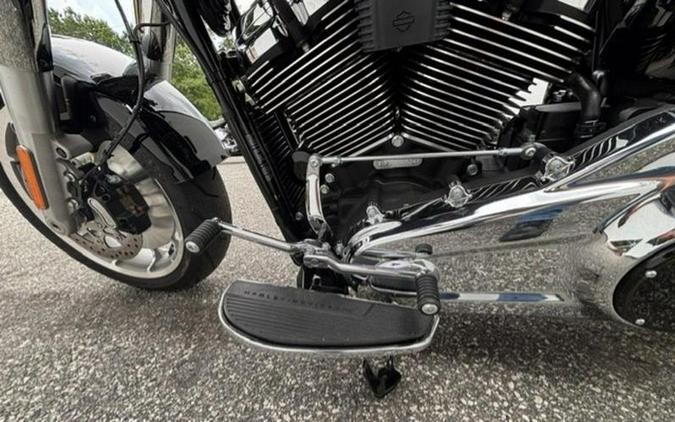 2025 Harley-Davidson® FLFB - Fat Boy®