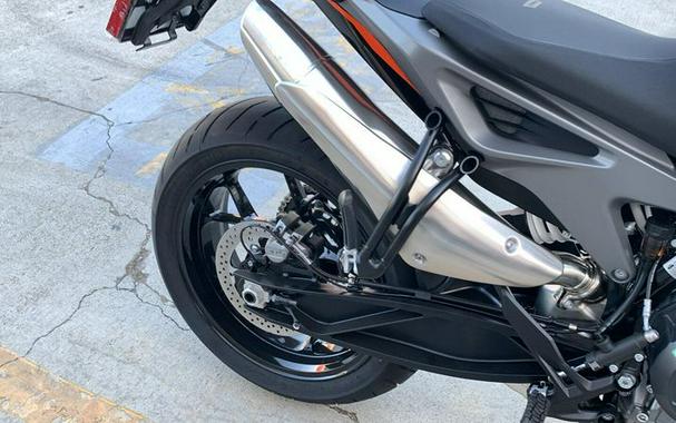 New 2024 KTM 790 DUKE