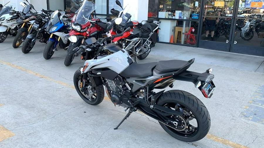 New 2024 KTM 790 DUKE