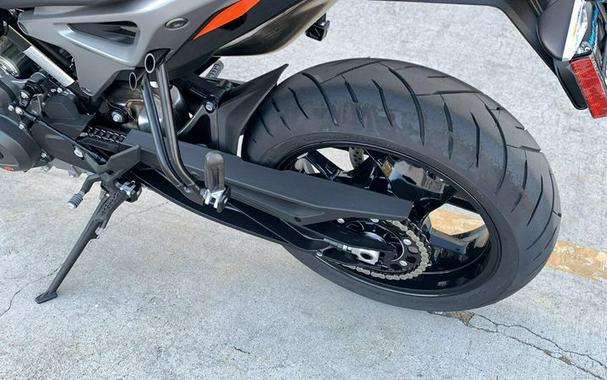 New 2024 KTM 790 DUKE