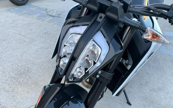 New 2024 KTM 790 DUKE