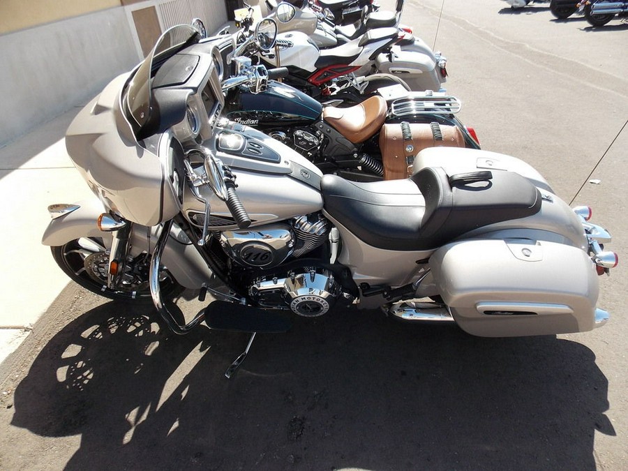 2022 Indian Motorcycle® Chieftain® Limited Silver Quartz Metallic