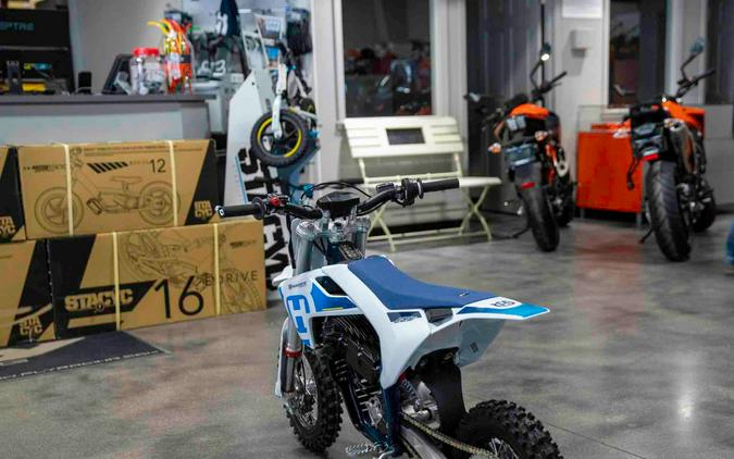 2024 Husqvarna EE 3