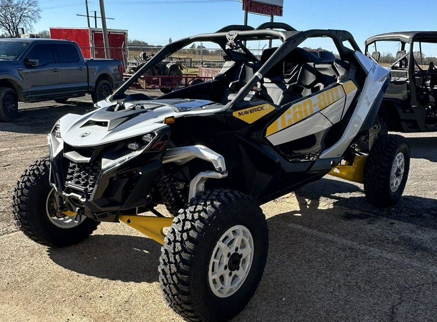 2024 Can-Am® Maverick R 999T DCT