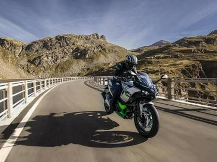 2024 Kawasaki Ninja® 7 Hybrid ABS