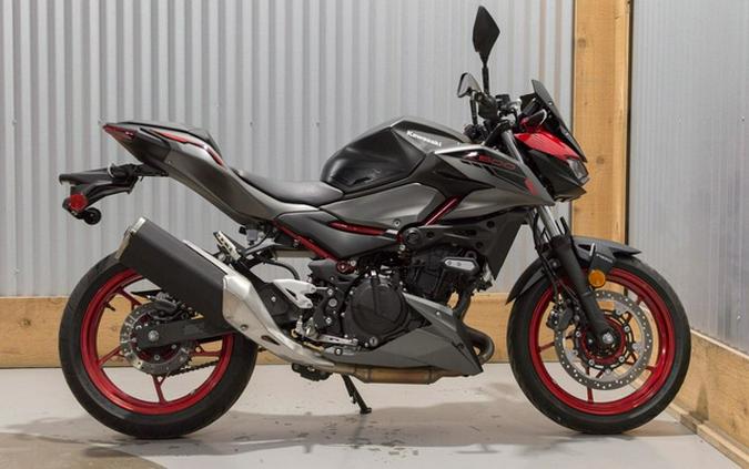 2025 Kawasaki Z500 SE ABS