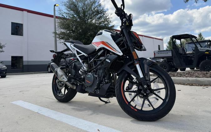 2022 KTM 390 DUKE