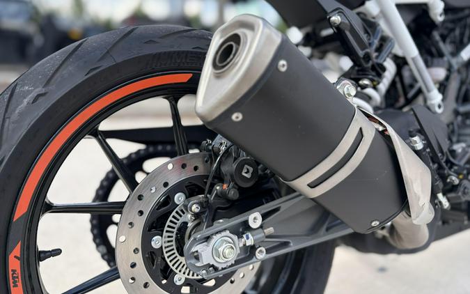 2022 KTM 390 DUKE