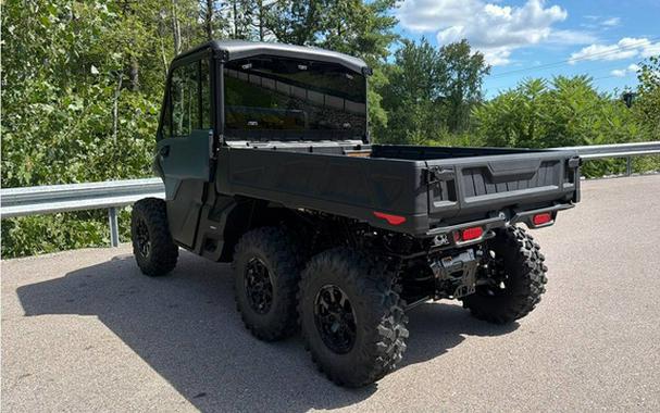 2026 Can-AM Defender 6X6 Limited HD10
