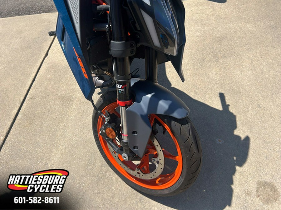 2024 KTM Duke 390