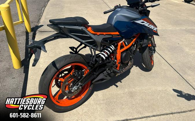 2024 KTM Duke 390
