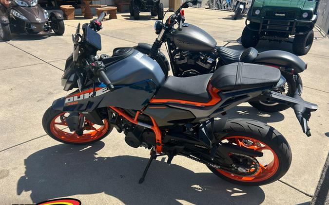 2024 KTM Duke 390