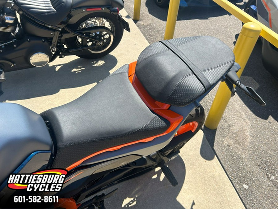 2024 KTM Duke 390