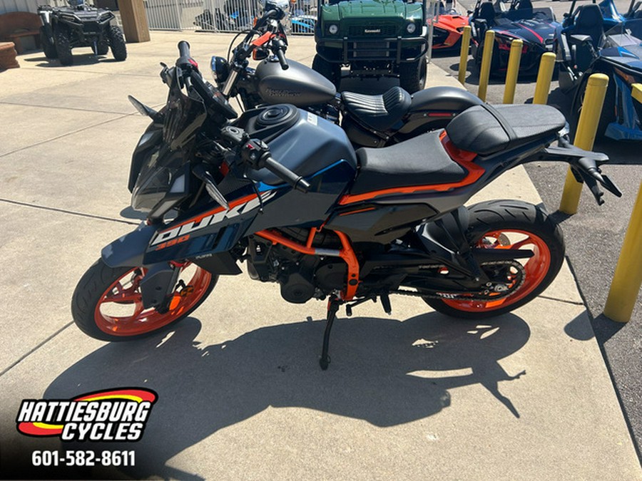 2024 KTM Duke 390