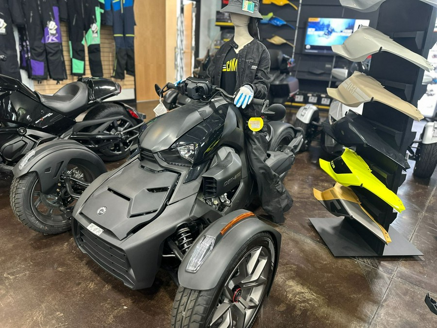 2023 Can-Am Ryker 900 ACE