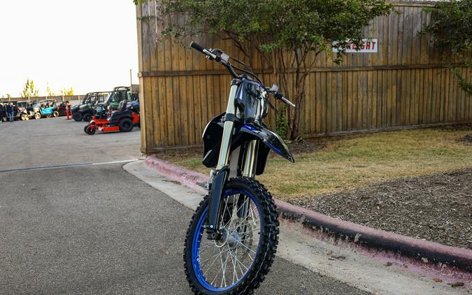 2027 YAMAHA YZ250F MONSTER ENERGY EDITION