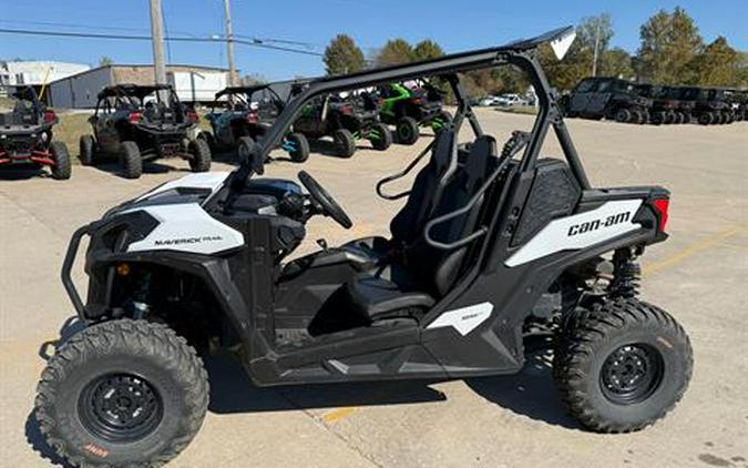2023 Can-Am Maverick Trail DPS 700