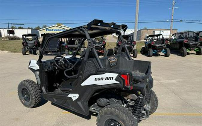 2023 Can-Am Maverick Trail DPS 700