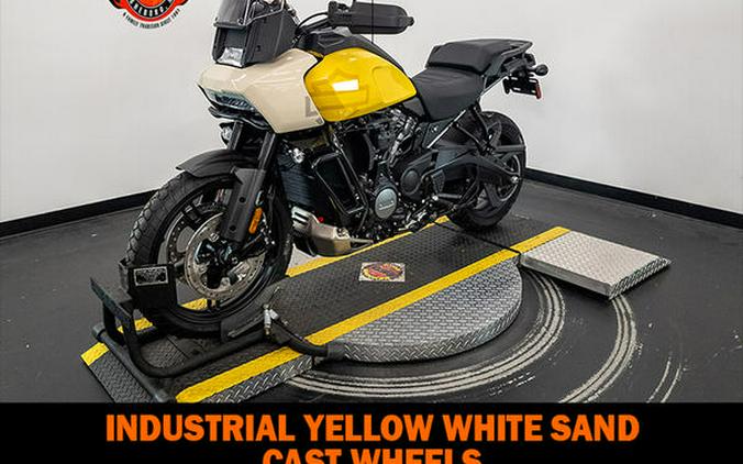 2023 Harley-Davidson® RA1250S - Pan America™ 1250 Special