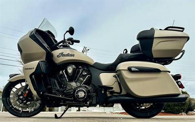 2023 Indian Motorcycle Pursuit® Dark Horse® with Premium Package