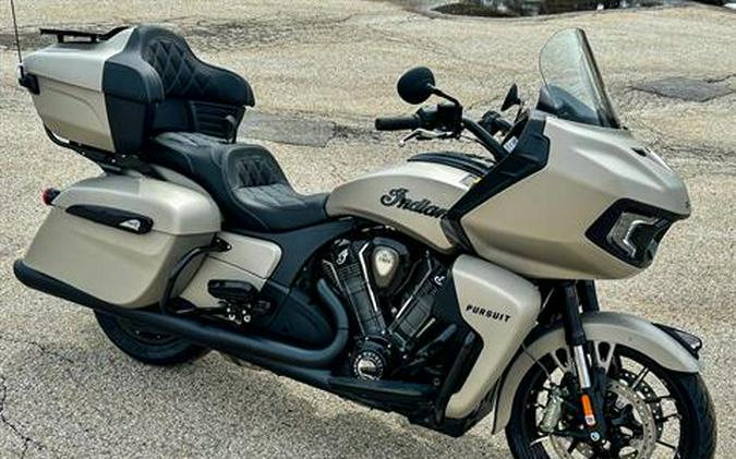 2023 Indian Motorcycle Pursuit® Dark Horse® with Premium Package