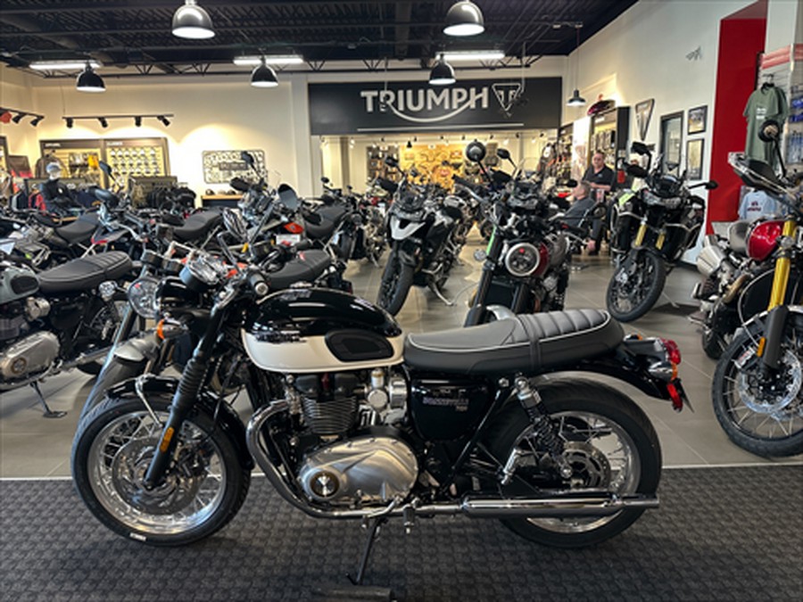 2024 Triumph Bonneville T120