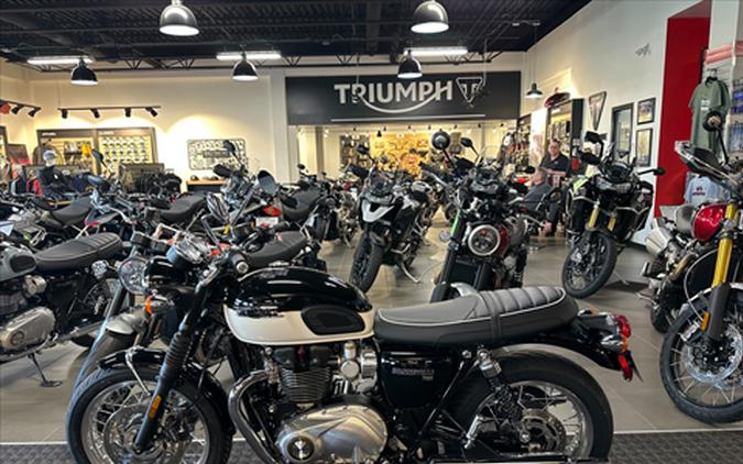 2024 Triumph Bonneville T120