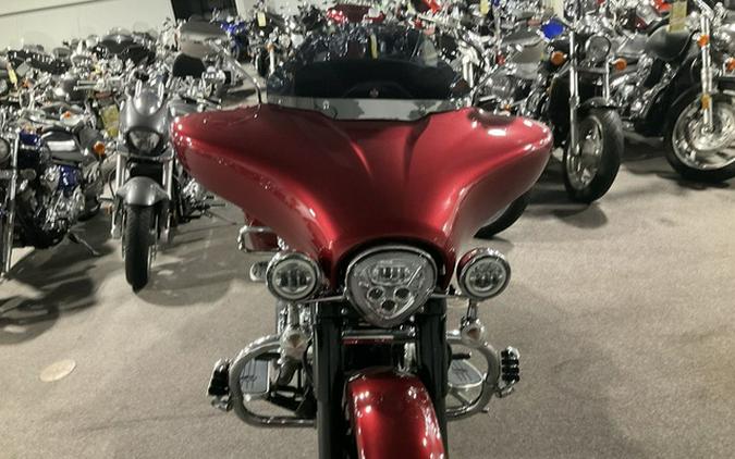 2014 Yamaha Stratoliner Deluxe