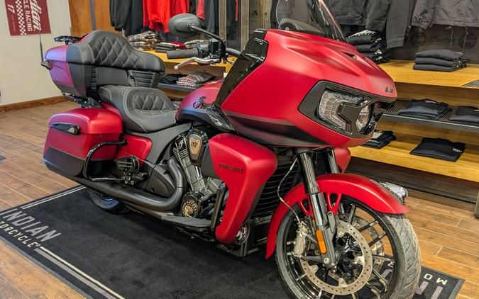 2025 Indian Motorcycle® Pursuit® Dark Horse® 112 Sunset Red Smoke with Black Smoke