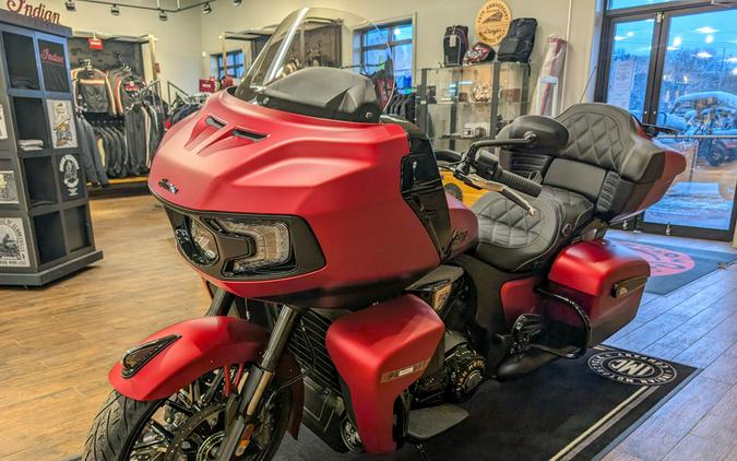 2025 Indian Motorcycle® Pursuit® Dark Horse® 112 Sunset Red Smoke with Black Smoke