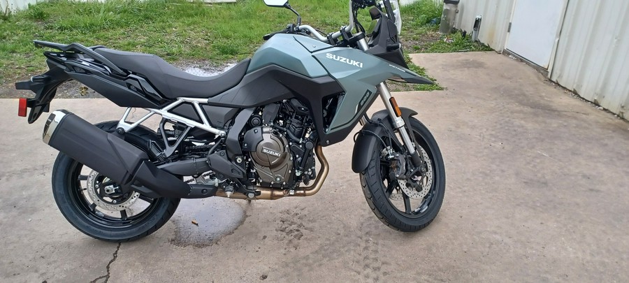 2024 Suzuki V-Storm 800