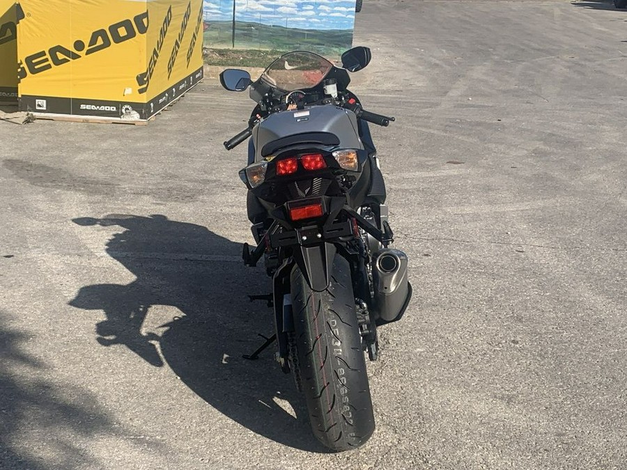 2026 Suzuki GSX-R750