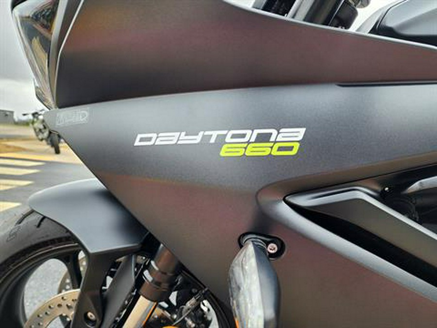 2025 Triumph Daytona 660