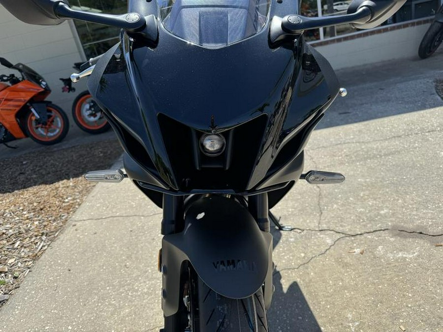 2025 Yamaha YZF-R7