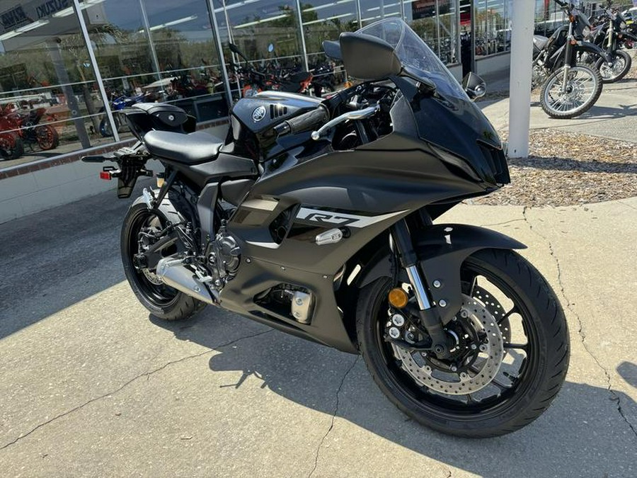 2025 Yamaha YZF-R7