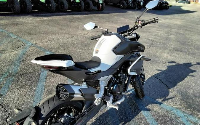 2024 CFMoto 800NK