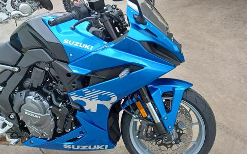 2024 Suzuki GSX-S 8R