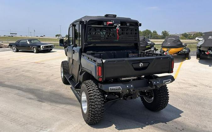 2025 Can-Am® Defender MAX Limited HD10