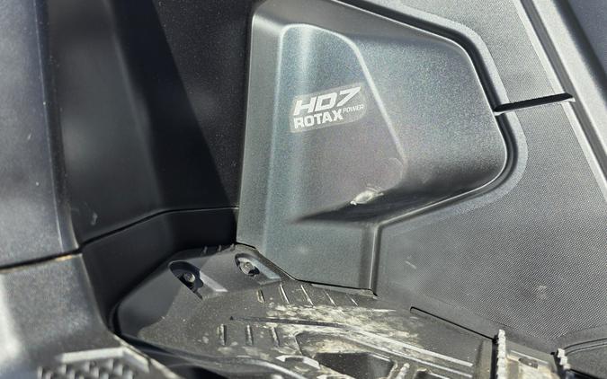 2024 Can-Am Outlander PRO Hunting Edition HD7