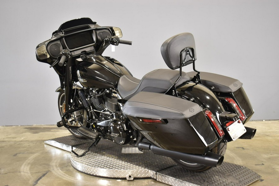 2024 Harley-Davidson Street Glide Vivid Black