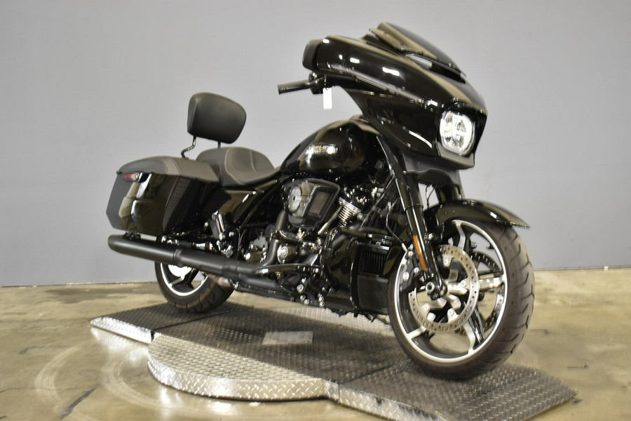2024 Harley-Davidson Street Glide Vivid Black
