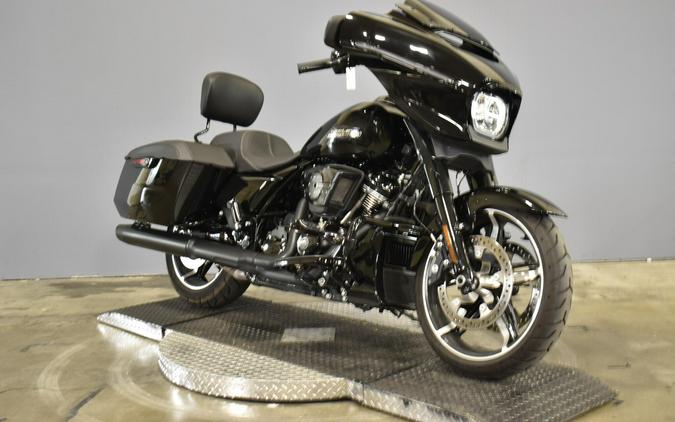 2024 Harley-Davidson Street Glide Vivid Black