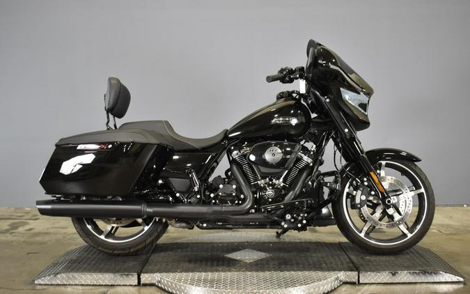 2024 Harley-Davidson Street Glide Vivid Black